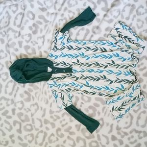 Kickee pants longsleeve hoodie romper